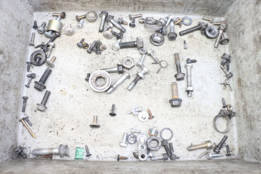 photo de SCREW BAG YAMAHA YP MAJESTY 125 (2002 - 2006)