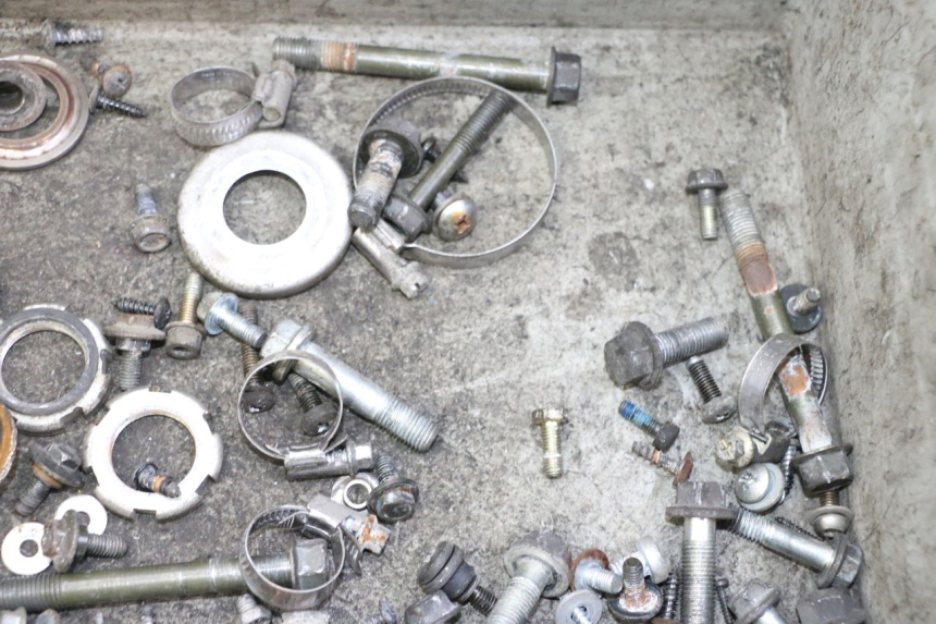 photo de SCREW FASTENER BAG YAMAHA YP MAJESTY 125 (2007 - 2010)