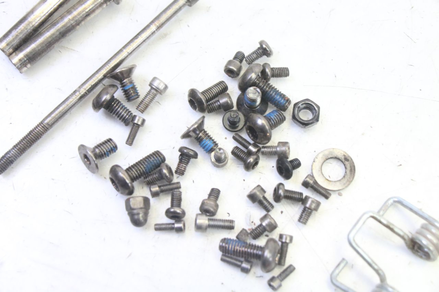 photo de SCREWS BAG MOOVWAY Z8 1