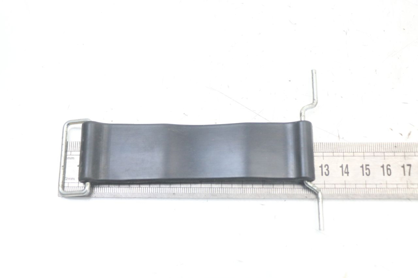 photo de BATTERY STRAP HONDA CRF R 250 (2020 - 2021)