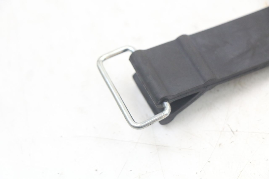 photo de BATTERY STRAP ROYAL ENFIELD CONTINENTAL GT 650 (2019 - 2024)