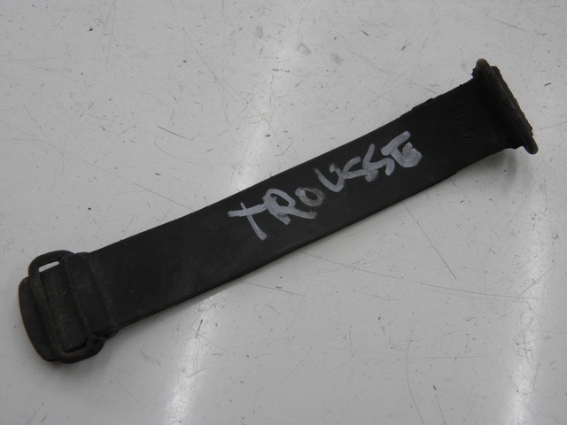 photo de TOOL KIT STRAP YAMAHA XJS DIVERSION 600 (1997 - 1999)