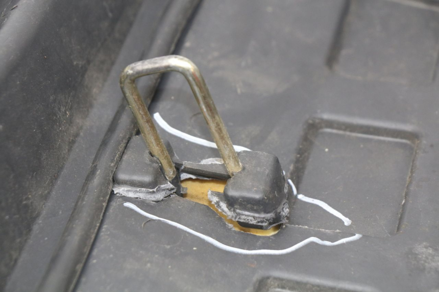 photo de SEAT KYMCO AGILITY RS 2T 50 (2009 - 2013) - Markings and original references