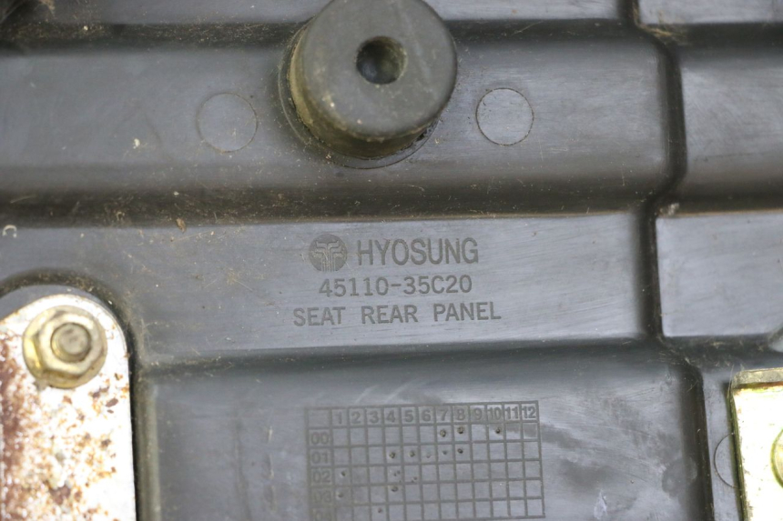 photo de Rear seat HYOSUNG GV AQUILA 125 (2000 - 2004)