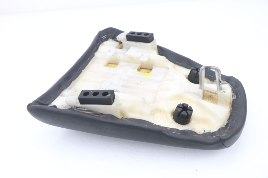 photo de REAR SEAT HONDA CBF 125 (2009 - 2015)