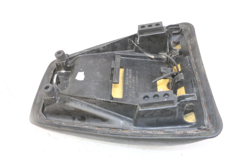 photo de REAR SEAT HONDA CBF 500 (2004 - 2007)