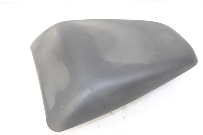 photo de REAR SEAT HONDA CBF 500 (2004 - 2007)