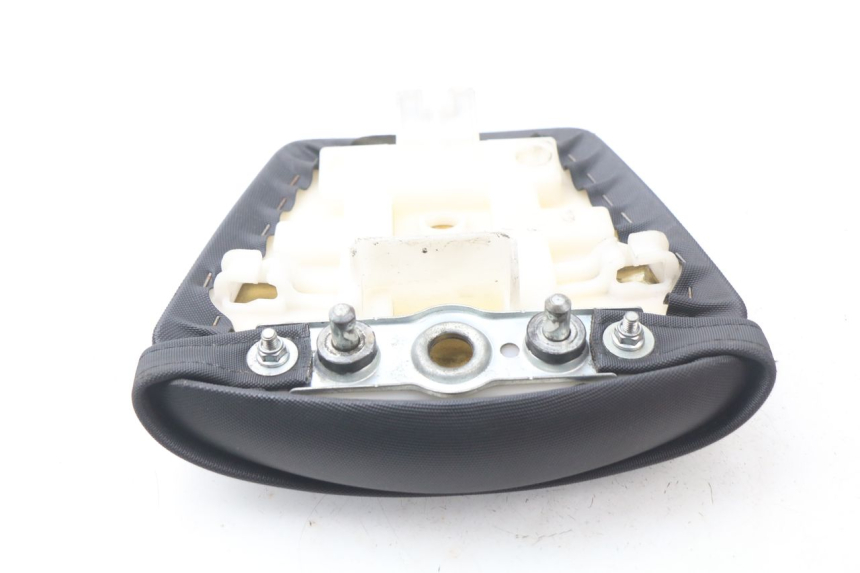 photo de REAR SEAT SUZUKI GSX-R GSXR 750 (2011 - 2016) - Zoom on usage condition
