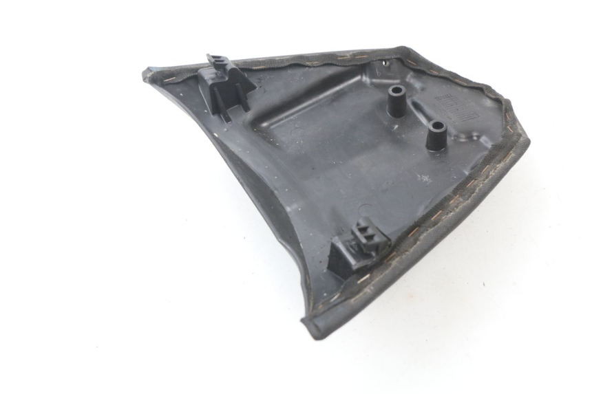 photo de REAR SEAT PEUGEOT JET FORCE CARBU 50 (2003 - 2016)