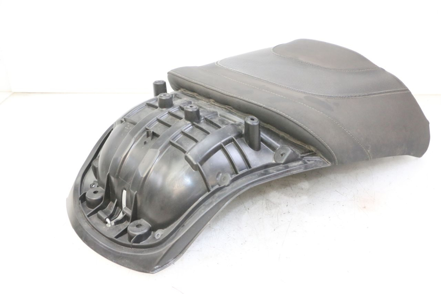photo de REAR SEAT PEUGEOT SATELIS 125 (2013 - 2018)