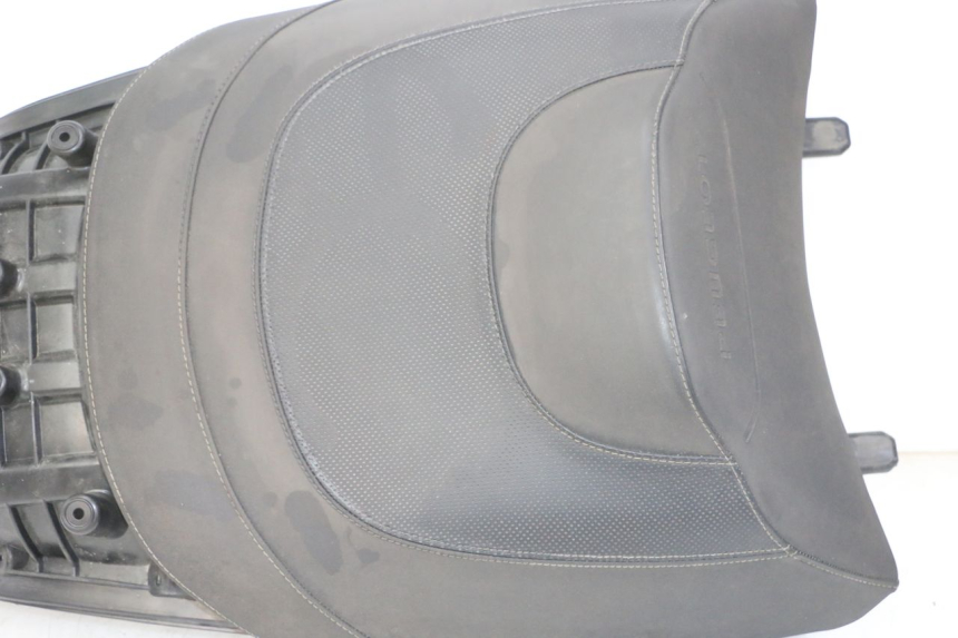 photo de REAR SEAT PEUGEOT SATELIS 125 (2013 - 2018)