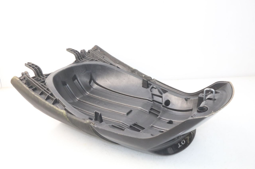 photo de REAR SEAT PEUGEOT SATELIS 300 (2012 - 2015)