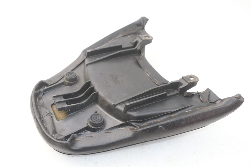 photo de REAR SEAT YAMAHA YP MAJESTY 125 (1998 - 2001)