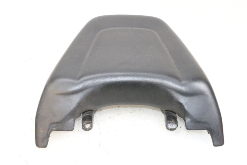 photo de REAR SEAT YAMAHA YP MAJESTY 125 (2002 - 2006) - Fixing points details