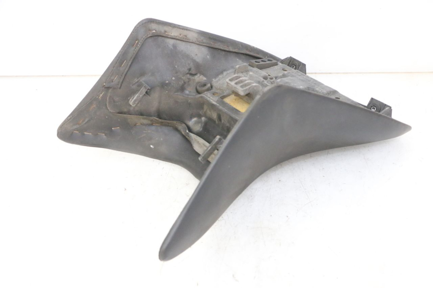 photo de FRONT SEAT HONDA CBF 500 (2004 - 2007)