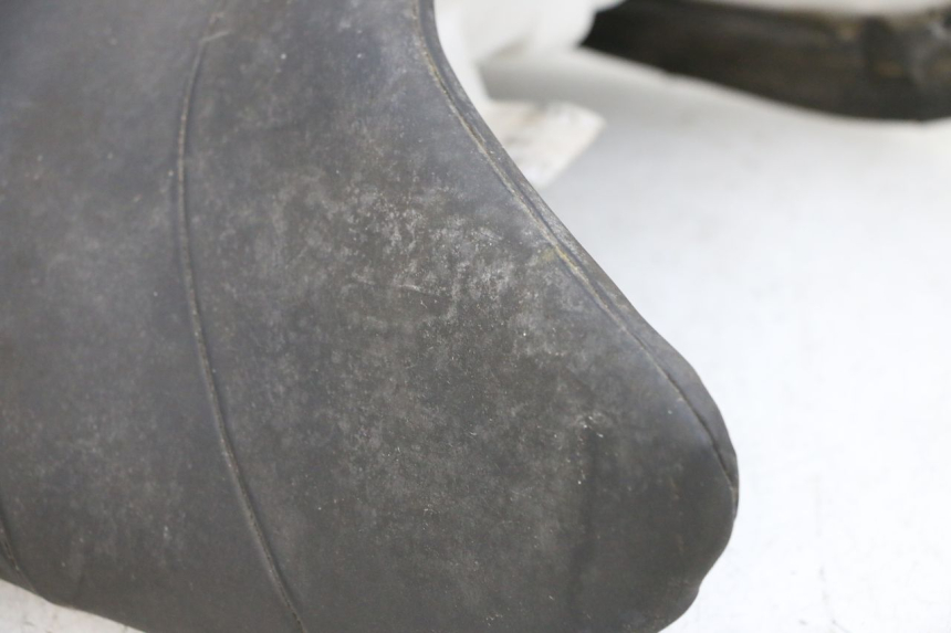 photo de FRONT SEAT YAMAHA FJR ABS 1300 (2006 - 2012) - Supplementary product photo