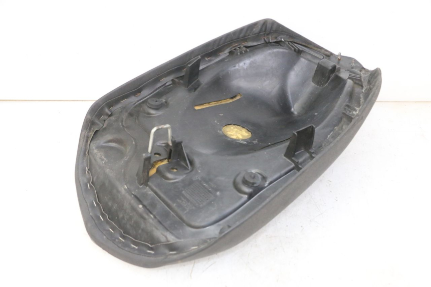 photo de FRONT SEAT PEUGEOT JET FORCE CARBU 50 (2003 - 2016)