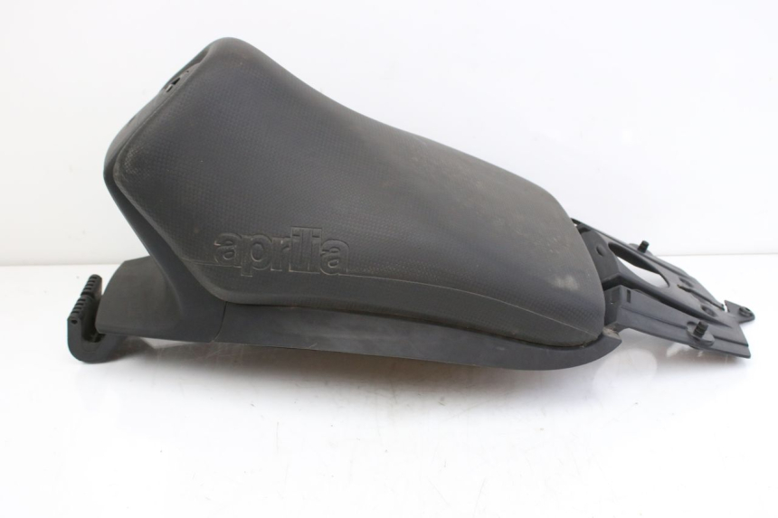 photo de FRONT SEAT APRILIA SR R 2T LC 50 (2018 - 2021)