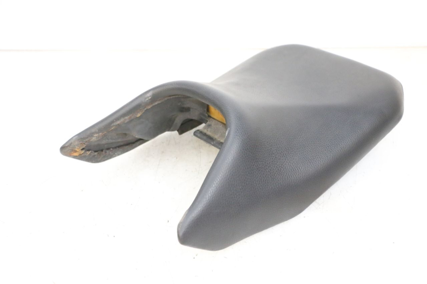 photo de FRONT SEAT DAELIM VJ ROADWIN FI 125 (2008 - 2017) - Fixing points details