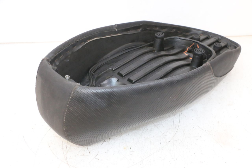 photo de SEAT MBK BOOSTER SPIRIT NAKED 50 (2004 - 2017) - Product overview