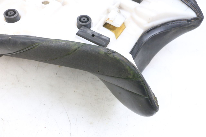 photo de SEAT YAMAHA FZ6 N FAZER 600 (2004 - 2006)