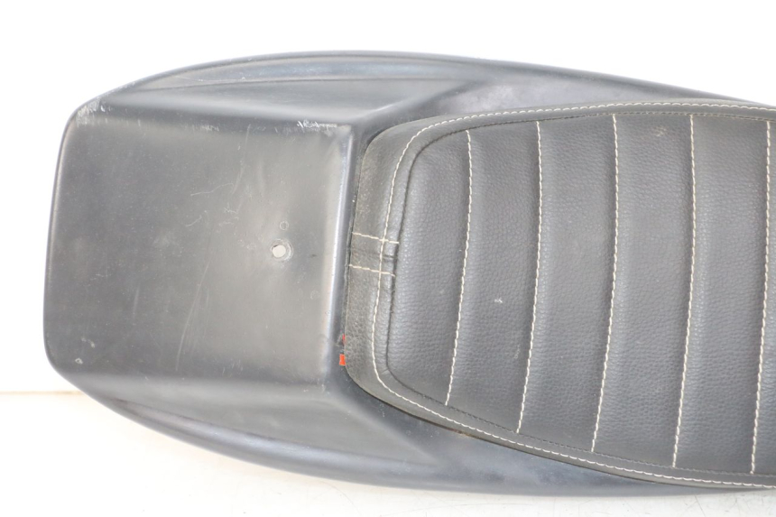 photo de SEAT YAMAHA FZS FAZER 600 (2001 - 2003)