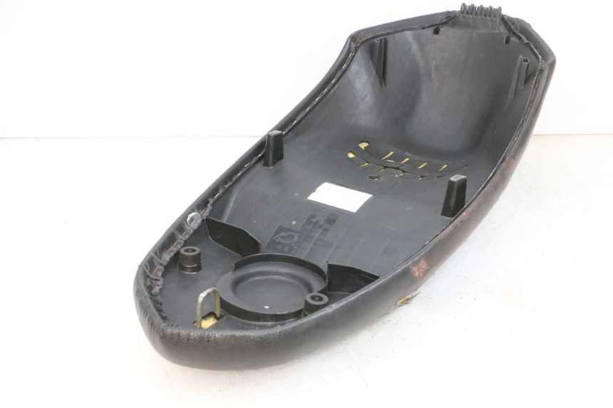 photo de SEAT PEUGEOT KISBEE 4T 50 (2010 - 2017) - Fixing points details