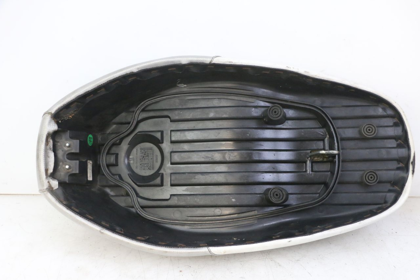 photo de SEAT MBK BOOSTER SPIRIT NAKED 50 (2004 - 2017)