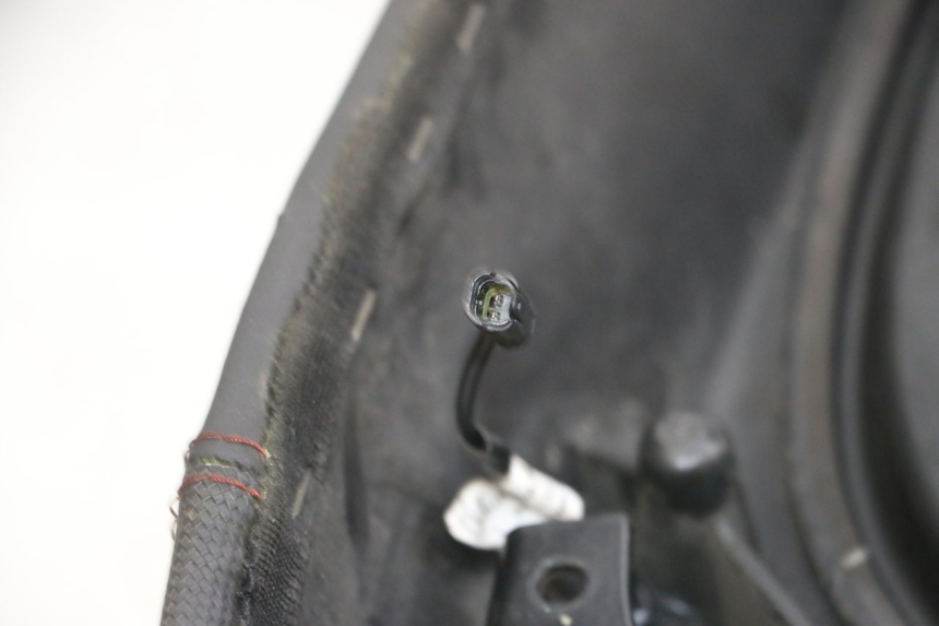 photo de SEAT PIAGGIO MP3 RL 250 (2007 - 2010) - Component zoom