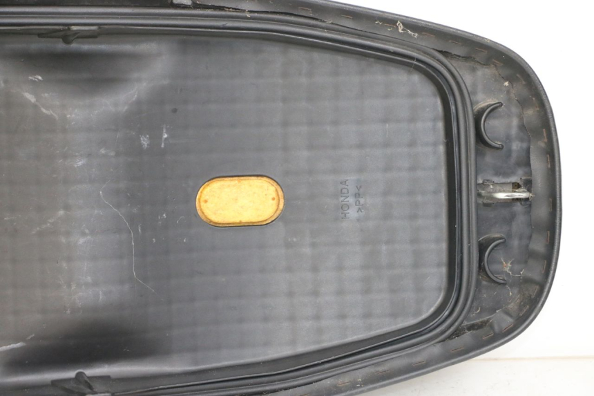 photo de SEAT HONDA NHX LEAD 110 (2008 - 2010) - Additional view of the item