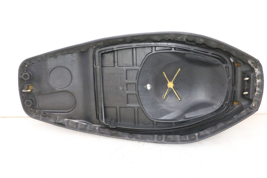 photo de SEAT SYM ORBIT 2 4T 50 (2008 - 2017) - Surface and material condition