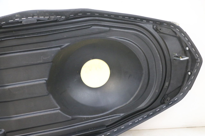 photo de SEAT YAMAHA TRICITY 300 (2020 - 2024) - Component zoom