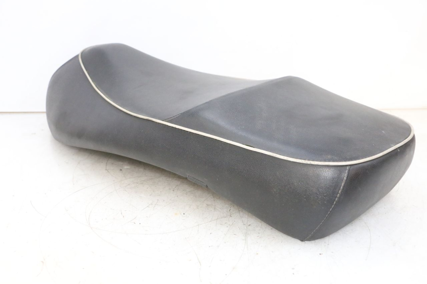 photo de SEAT PIAGGIO VESPA GTS SUPER IE 125 (2009 - 2016) - Focus on structure