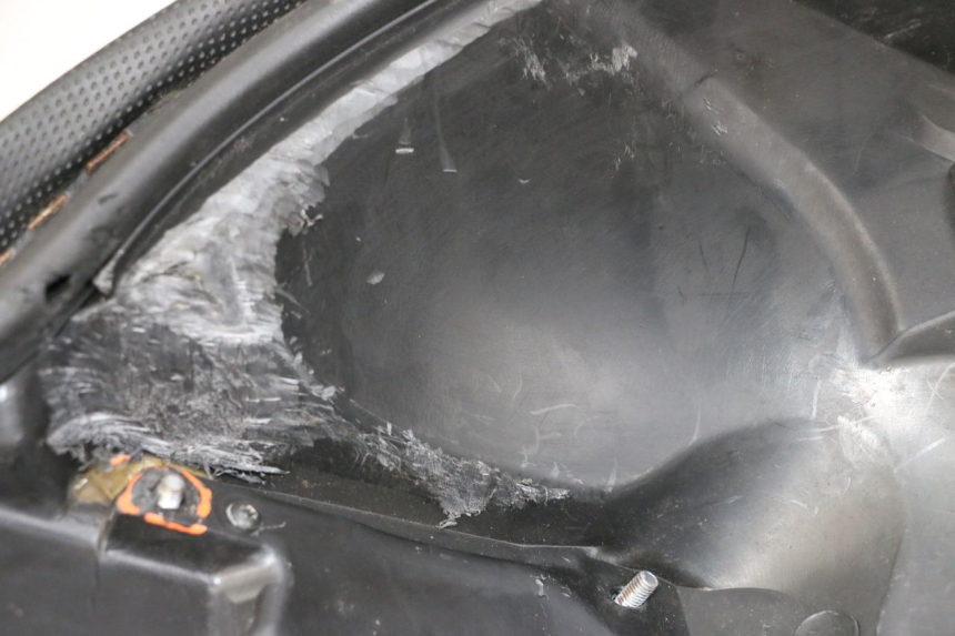 photo de SEAT YAMAHA XMAX X-MAX 125 (2006 - 2009) - Alternative perspective