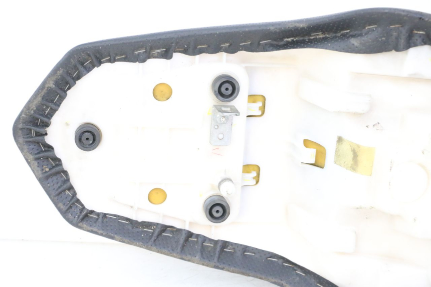 photo de SEAT YAMAHA XJ6 ABS 600 (2008 - 2016)