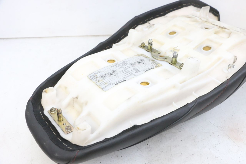 photo de SEAT KAWASAKI ZR 7 750 (1999 - 2001) - Zoom on usage condition