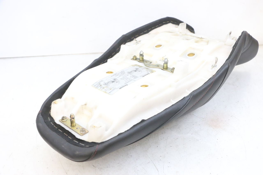 photo de SEAT KAWASAKI ZR 7 750 (1999 - 2001) - Fixing points details