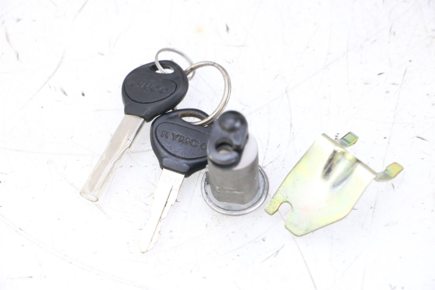 photo de SEAT LOCK KYMCO AGILITY 4T 50 (2018 - 2022) - Zoom on usage condition