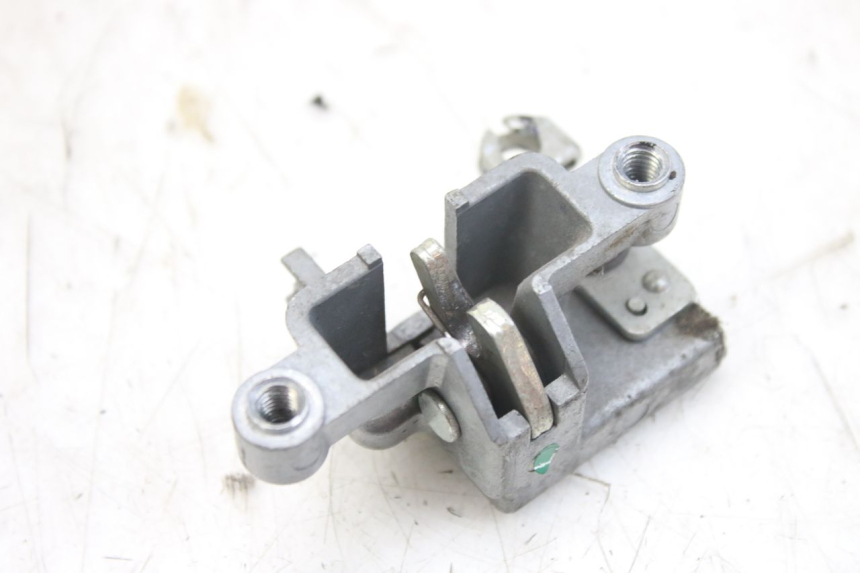 photo de SEAT LOCK YAMAHA BW'S BWS 125 (2010 - 2013)