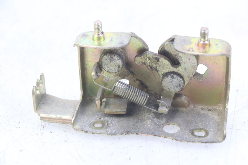 photo de SEAT LOCK DAELIM S3 125 (2010 - 2017)