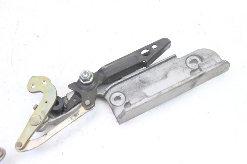 photo de SEAT LOCK SET HONDA ST PAN EUROPEAN 1300 (2002 - 2013)