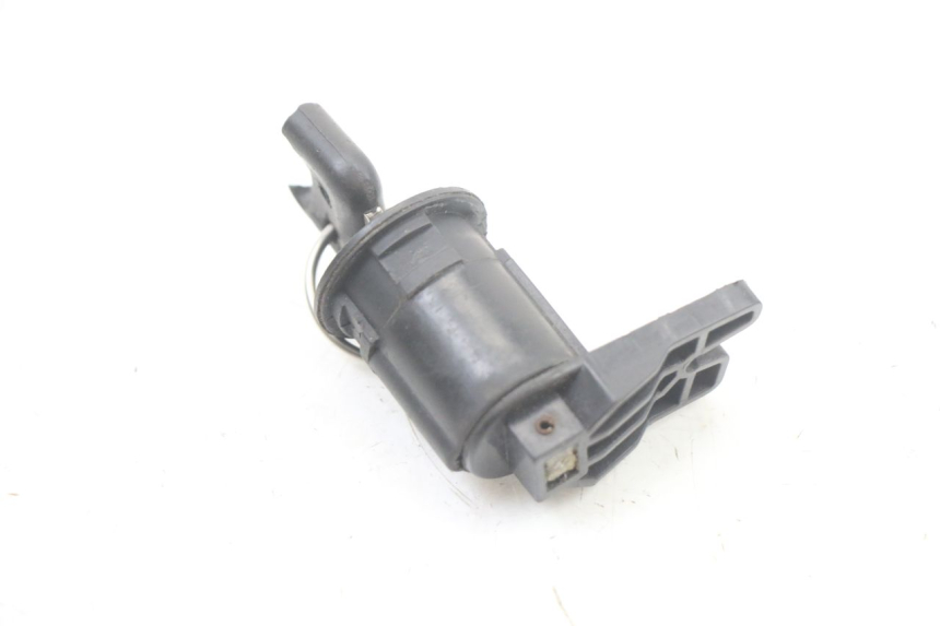 photo de SEAT LOCK SET PEUGEOT TKR TREKKER FURIOUS 50 (2005 - 2014)