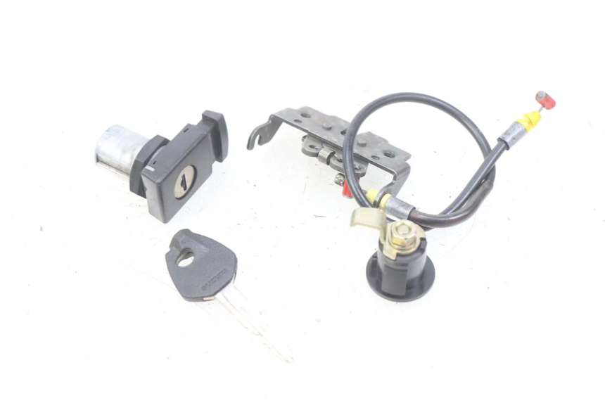 photo de SEAT LOCK SET SUZUKI UH BURGMAN 125 (2002 - 2006)