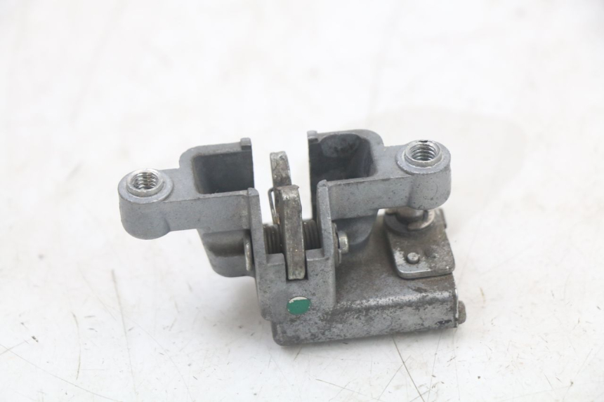 photo de SEAT LOCK YAMAHA BW'S BWS 125 (2010 - 2013)