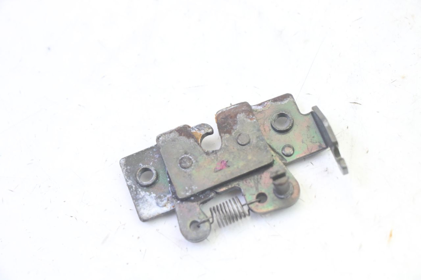 photo de SEAT LOCK SET ADIVA AD3 300 (2014 - 2020)