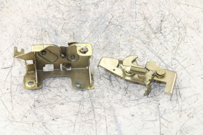 photo de SEAT LOCK JONWAY AZTRAL 125 (2008 - 2017)