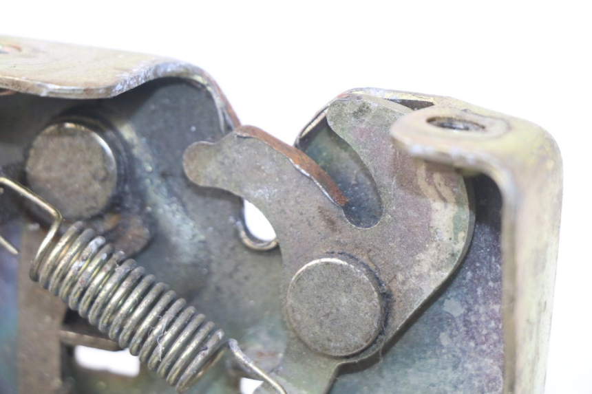 photo de SEAT LOCK PGO BIG MAX 50 (2001 - 2009)