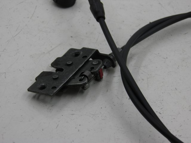 photo de SEAT LOCK SET DERBI GP MAX 250 (2006 - 2008) - Component detail