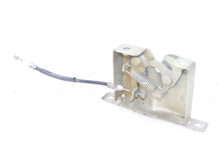 photo de SEAT LOCK SET GOES WIKI 125 (2010 - 2015) - Main view