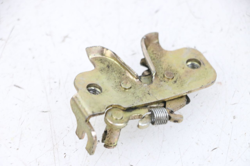 photo de SEAT LOCK SET JM MOTORS GTS 125 (2015 - 2019) - Zoom on usage condition